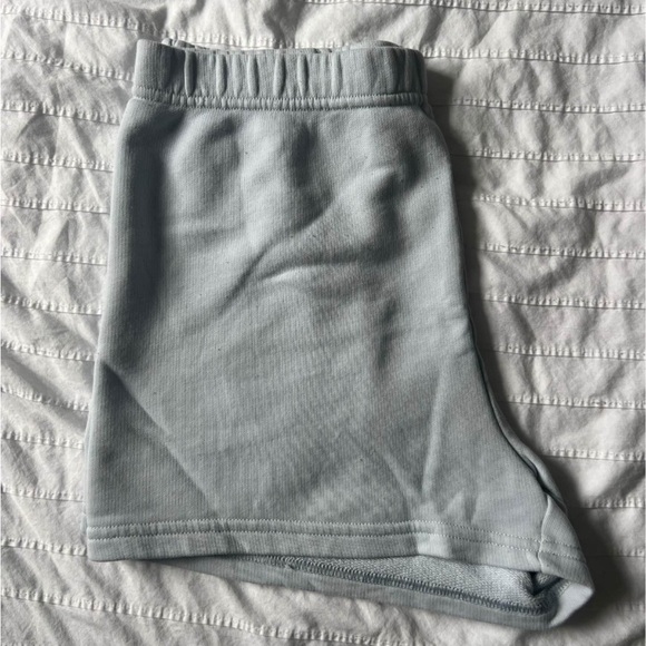 TNA AiryAF Fleece Shorts - Light Blue/Grey - Picture 4 of 4